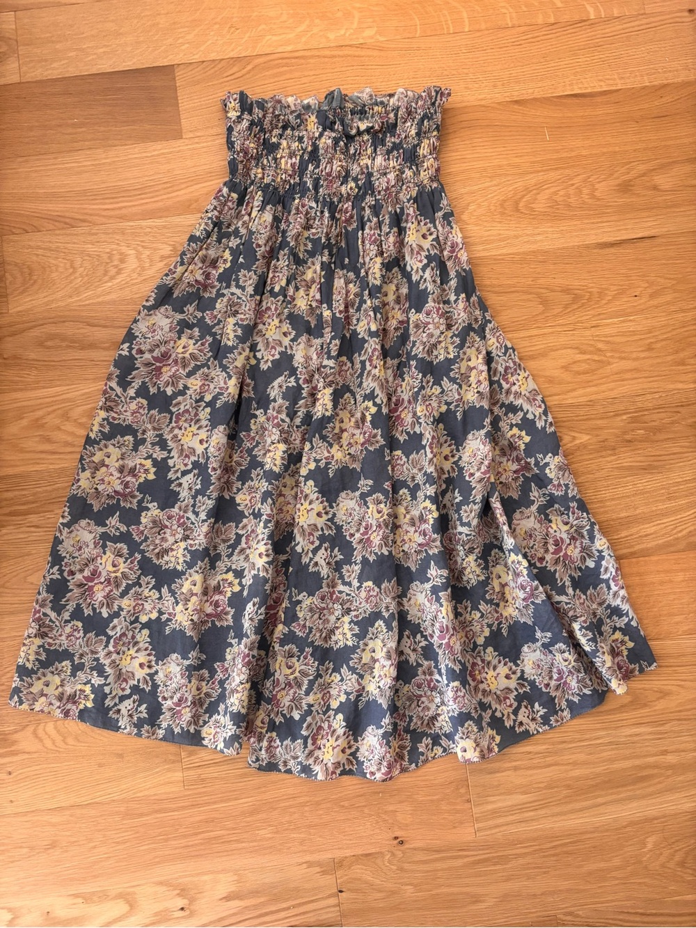 Floral Smocked Waist Midi Skirt in Navy